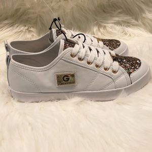 g by guess matrix sneaker